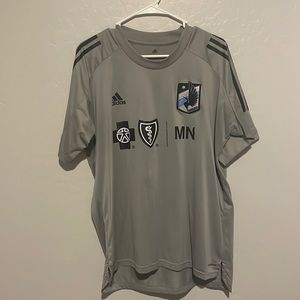 Minnesota United training top